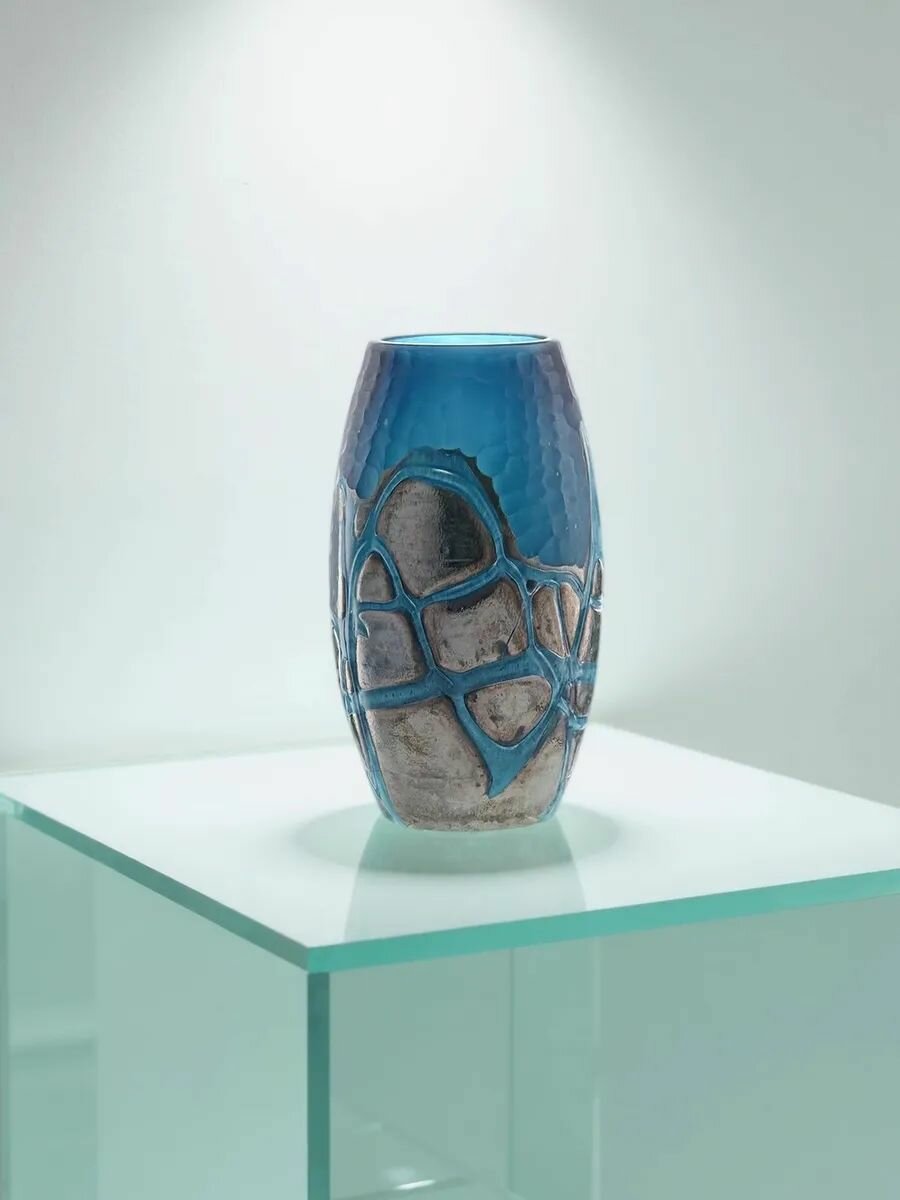 Ваза стеклянная интерьерная, 12*17*30см, настольное размещение, цвет синий — фото 1