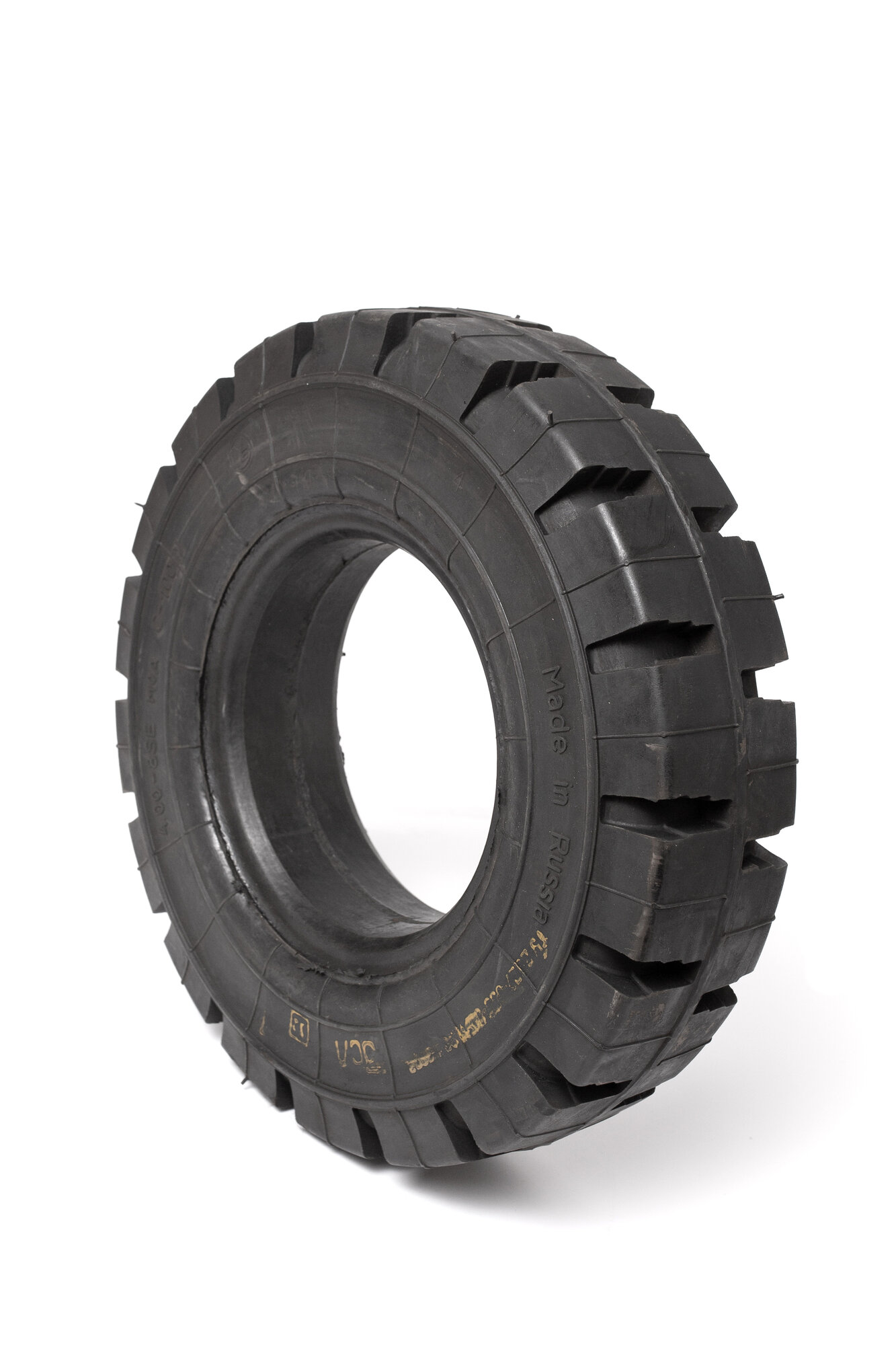 Шина цельнолитая (суперэластик) 4.00-8SE МОД C-100М