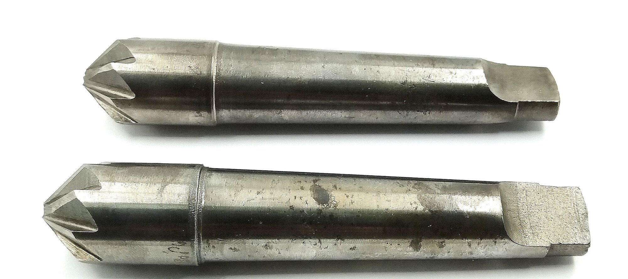 Зенковка 26х90° КМ3 Р6М5 Z=8 (Карандаш) — фото 1