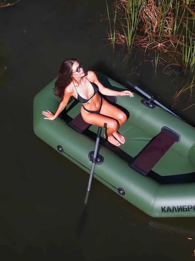 Лодка надувная ПВХ для рыбалки гребная двухместная калибро 240, зеленый — фото 1
