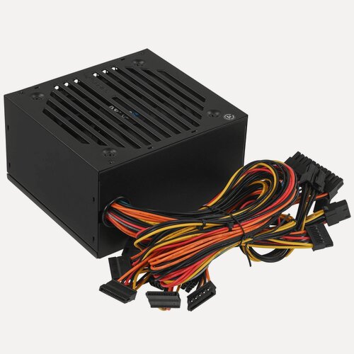 Изображение товара Блок питания AeroCool VX Plus, 700Вт, ATX12V 2.3, 120 мм, 6 х SATA, черный