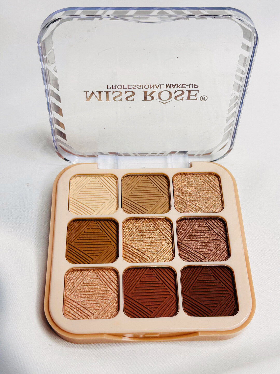 MISS ROSE палетка теней для глаз, 9 оттенков — фото 1
