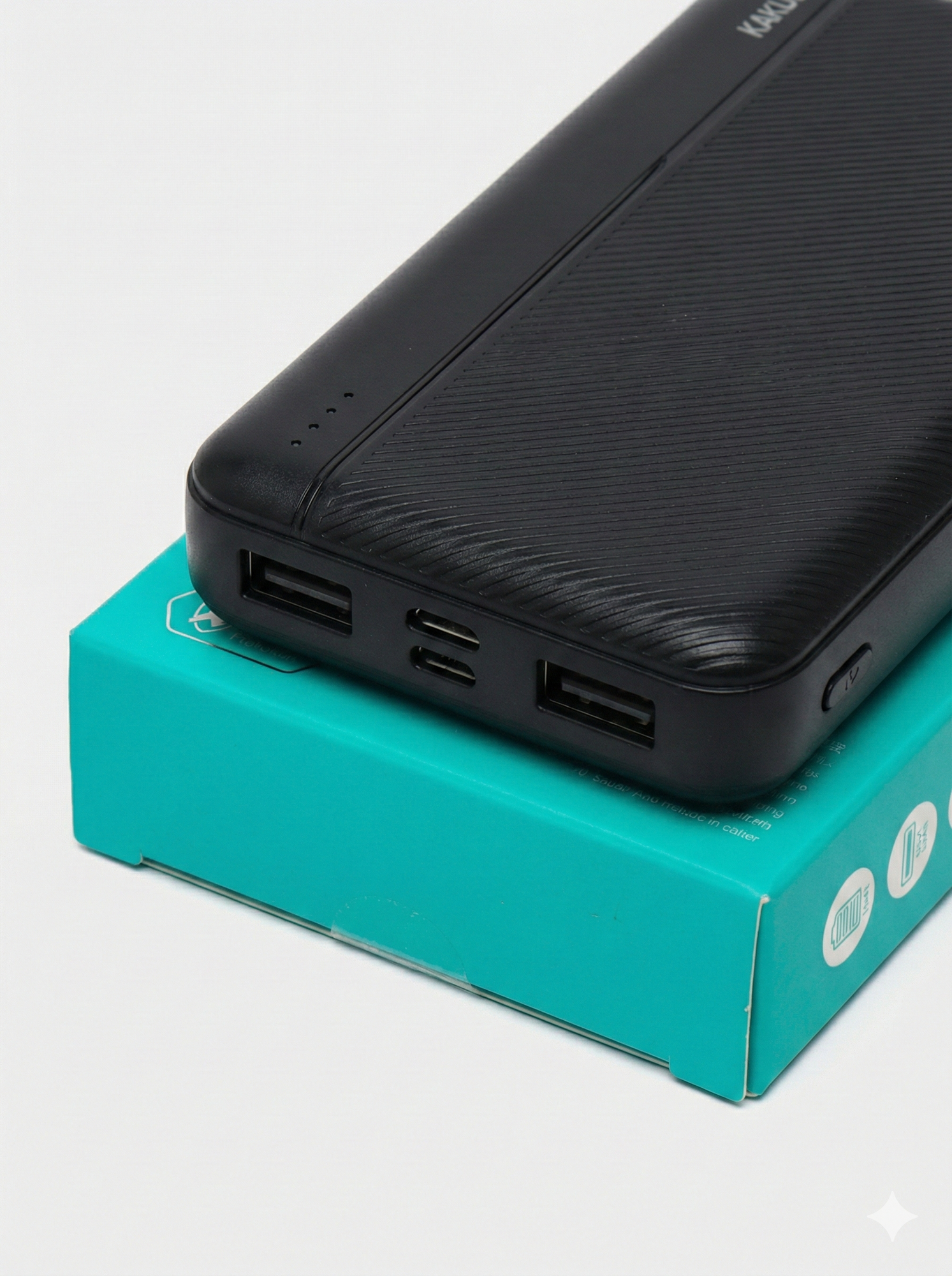 Портативный аккумулятор Kakusiga KSC-1084, 10000мАч, быстрая зарядка, черный — фото 1