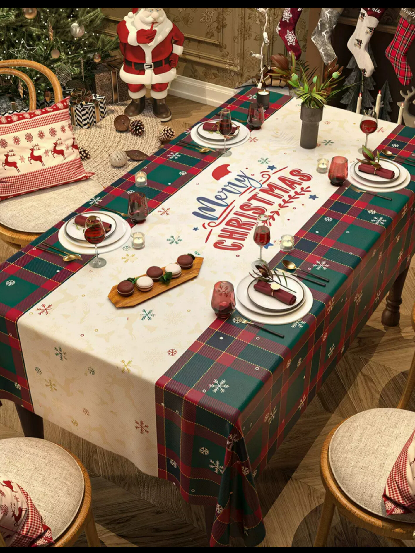 Новогодняя скатерть на стол, размер 140 * 180 см, с водоотталкивающей пропиткой