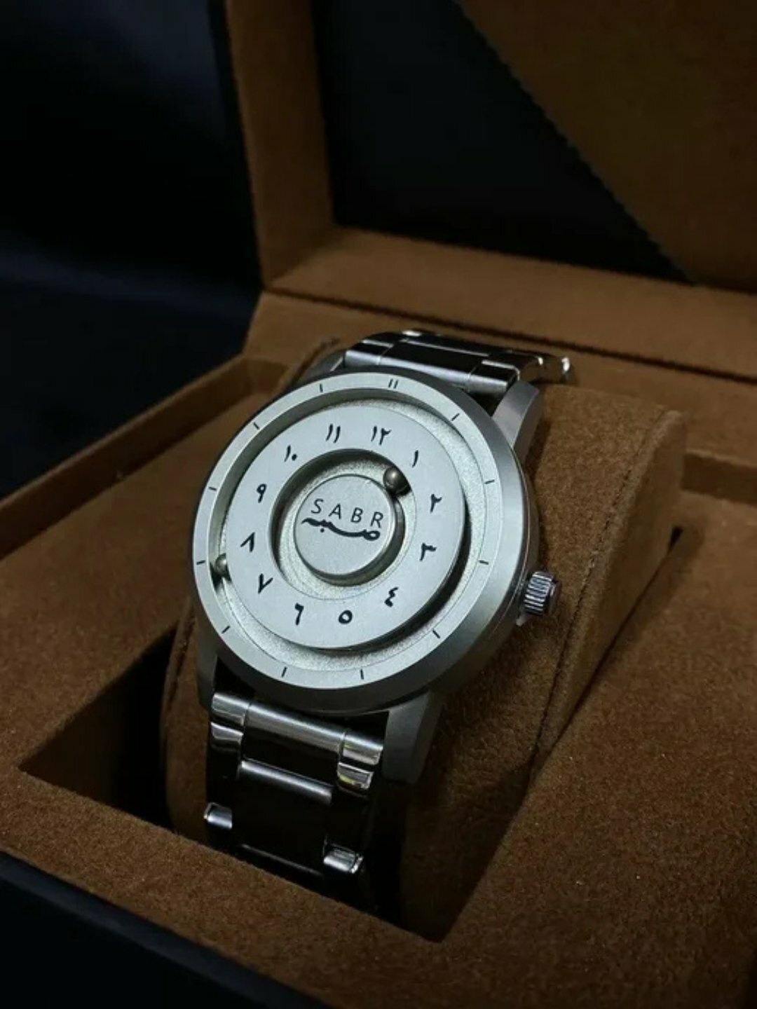 Наручные часы 120