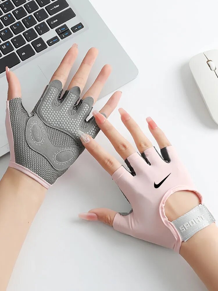 Nike Перчатки для фитнеса, легкой атлетики, размер: S
