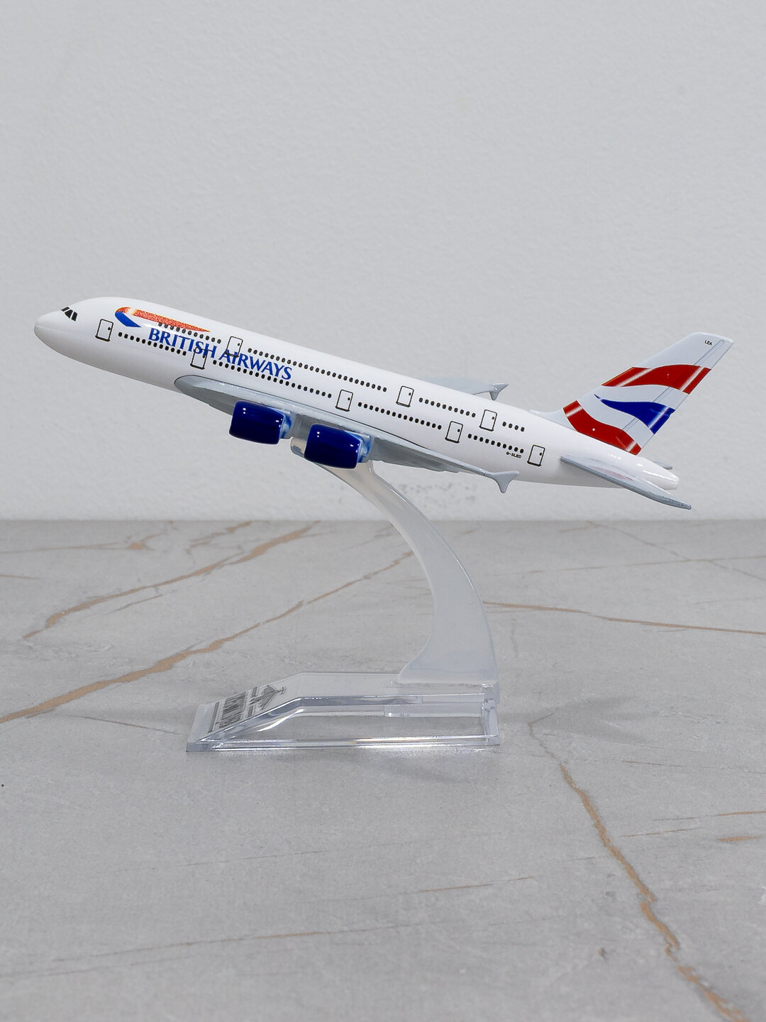 Модель самолёта Airbus A380, авиакомпания British Airways, 14 см, Металл+пластик