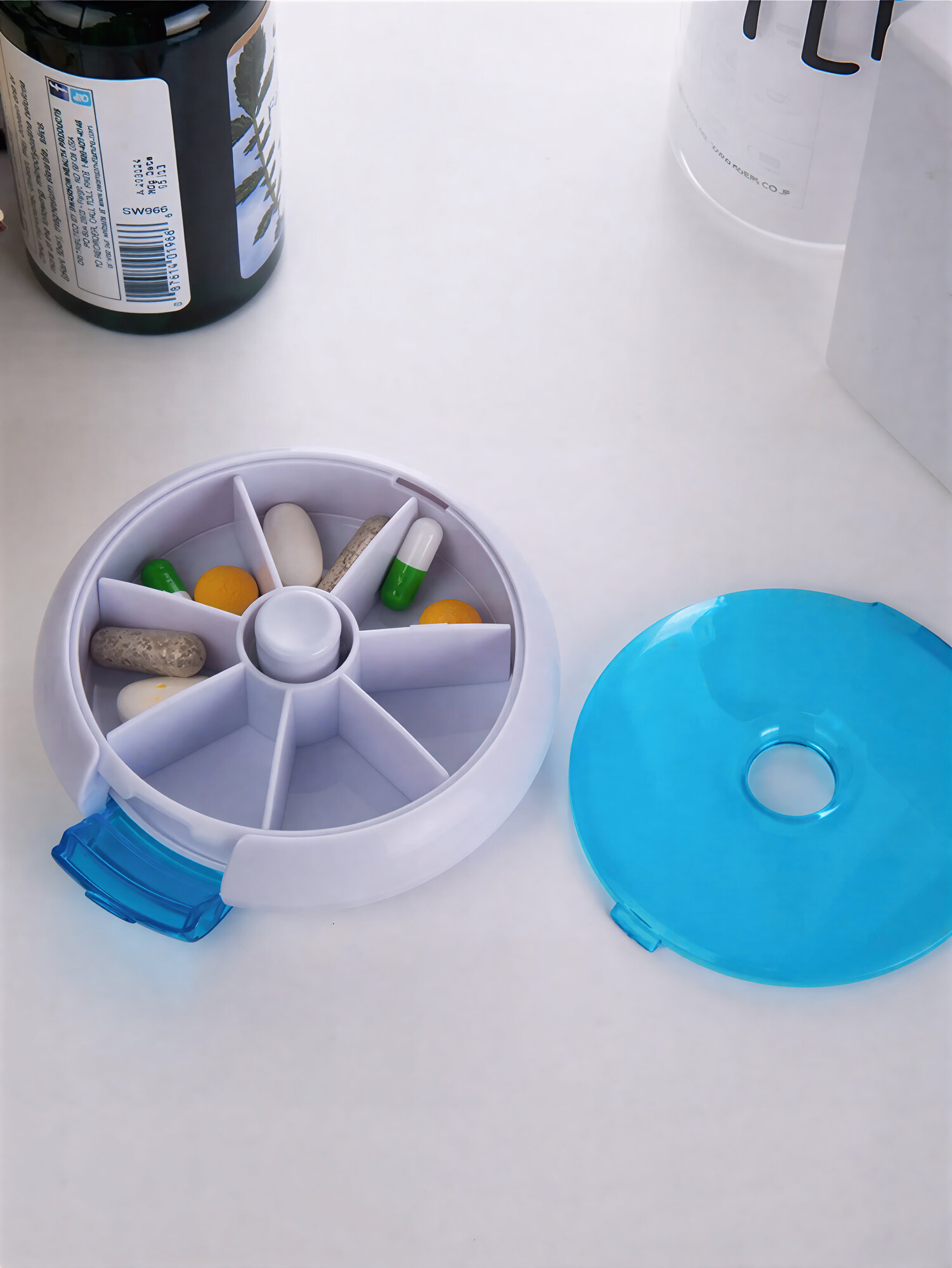 Аптечка, органайзер для лекарств, витаминов, бада, вращающийся, 7 секций — фото 1