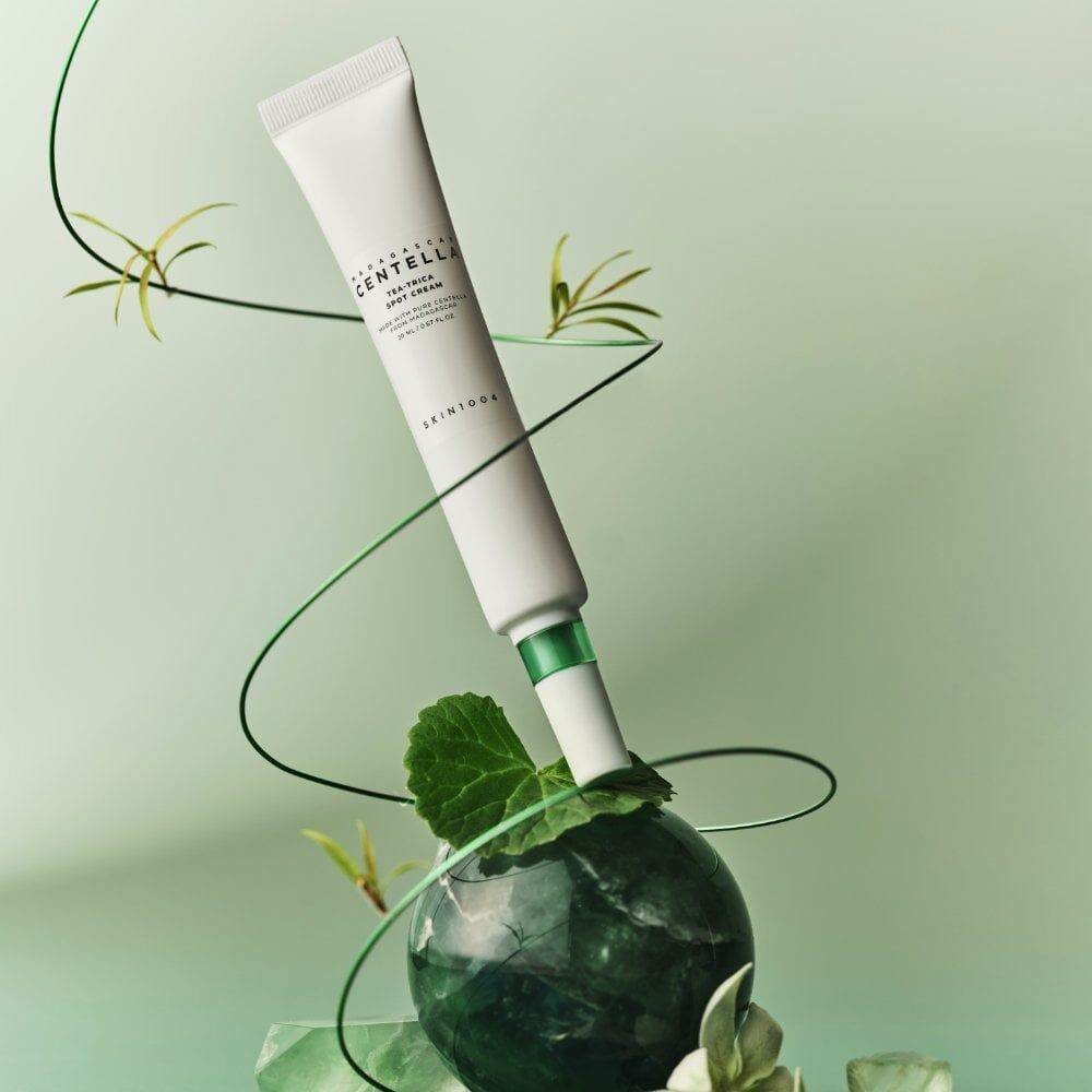 Skin1004 Tea-Trica Spot Cream — точечный крем для проблемной кожи