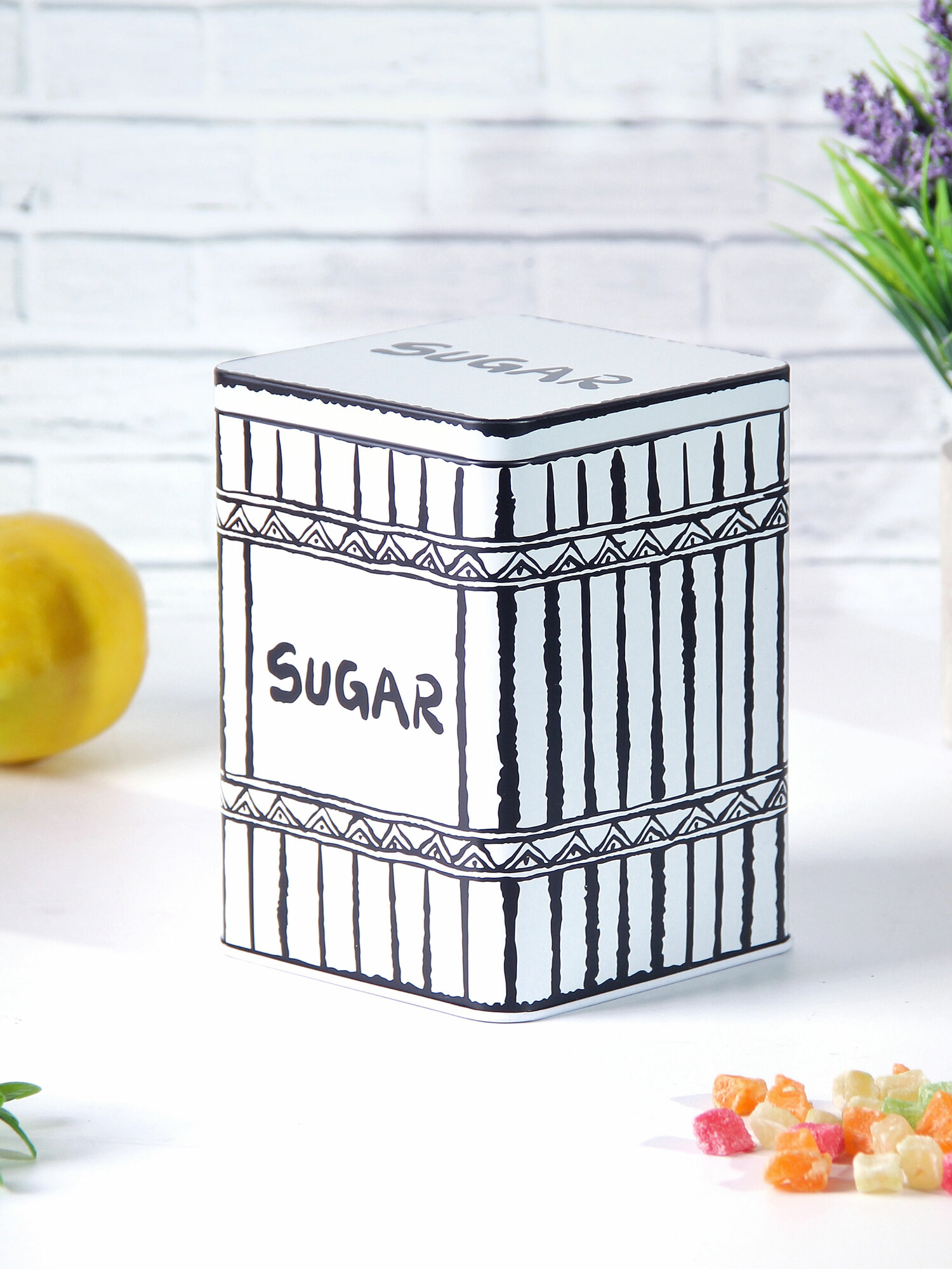 Банка для сыпучих продуктов Сахар1,45 л белая с черным металл