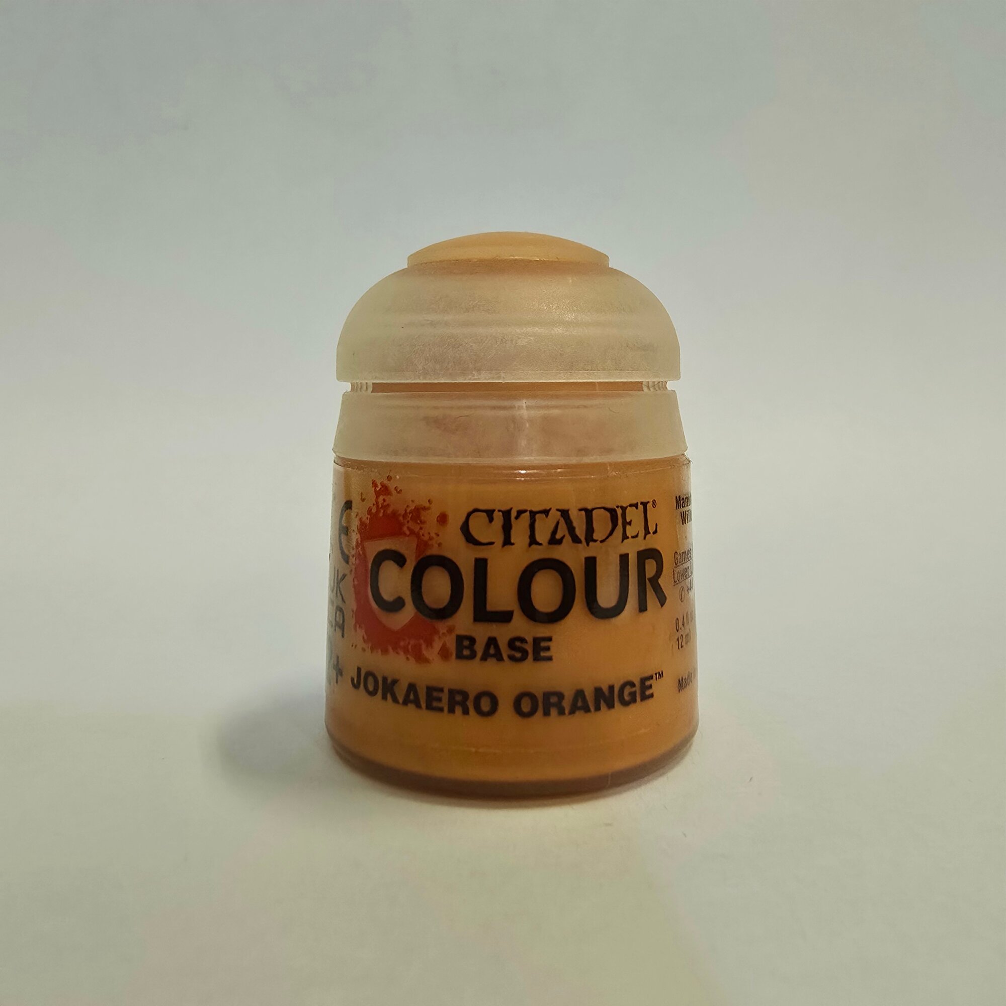 Краска акриловая Citadel Base: Jokaero Orange / Оранжевый Джокаэро (12 мл.) — фото 1