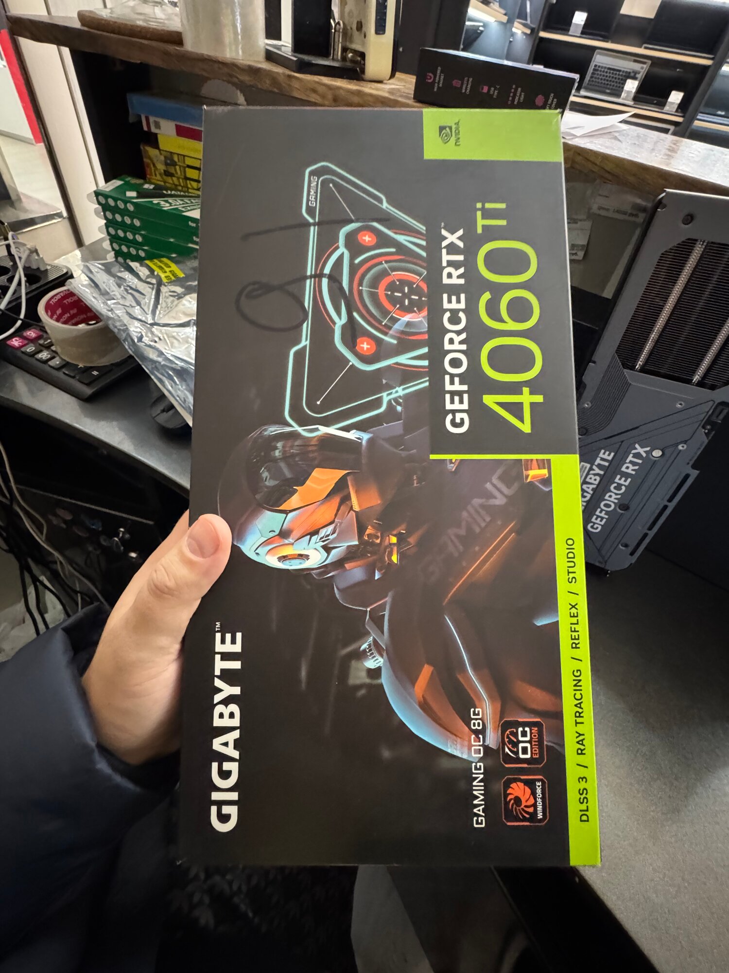 Видеокарта Gigabyte GeForce RTX4060ti (8gb)