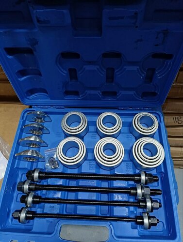 Изображение товара Набор для снятия и установки втулок 28 предметов (универсальный) VR50410