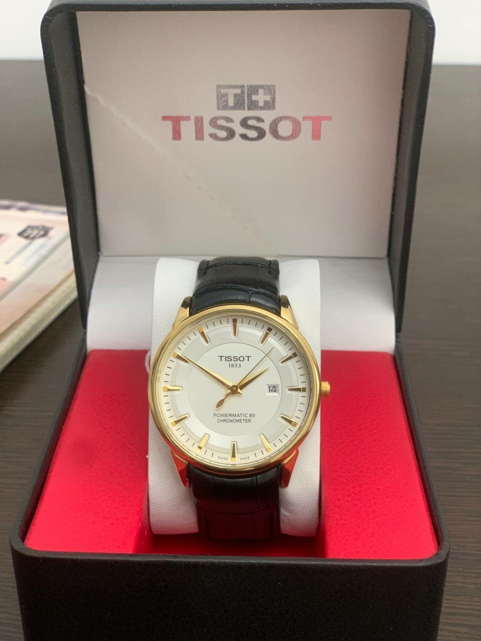 Наручные часы