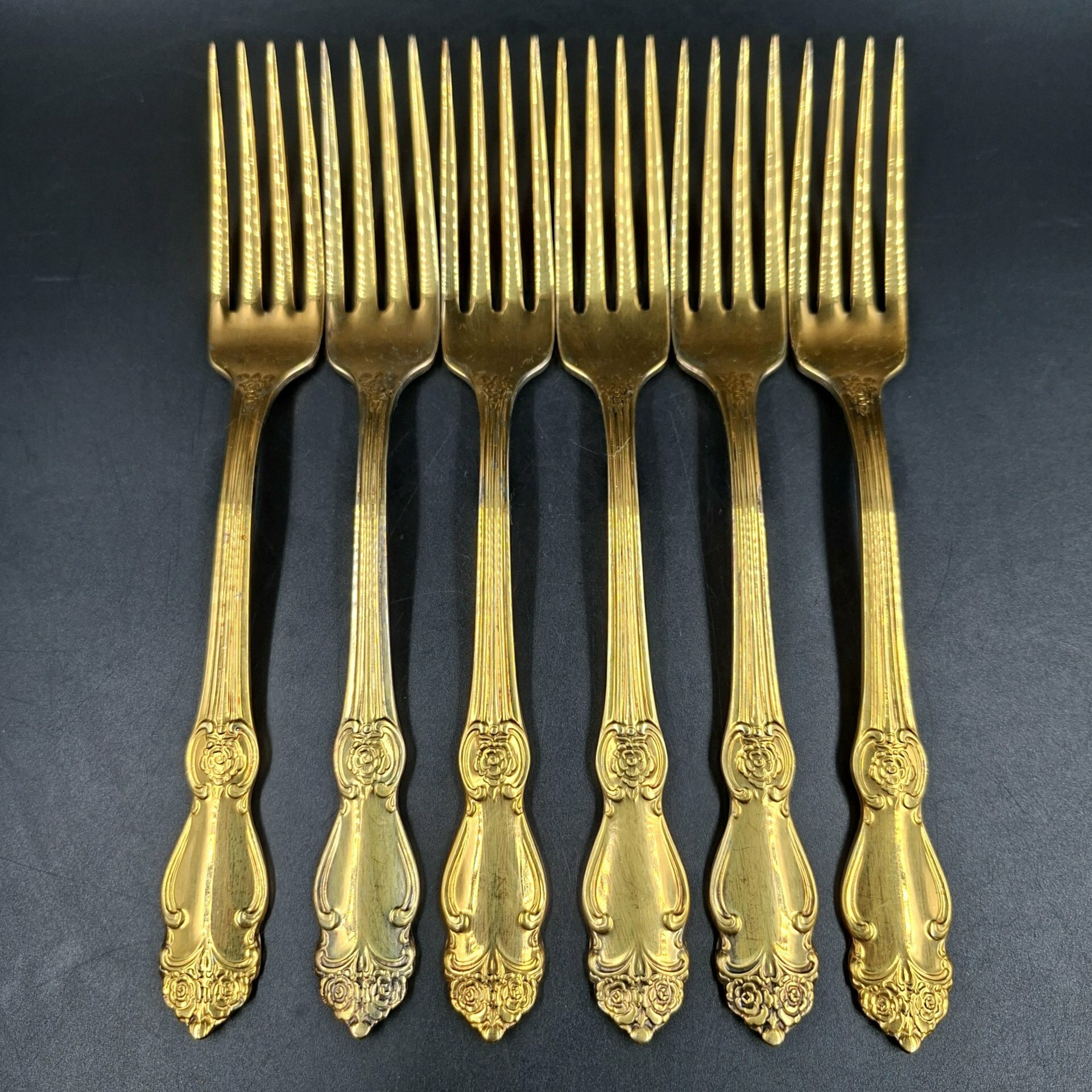 Набор из шести обеденных вилок "Серебряная роза", мНЦ (медь-никель-цинк)