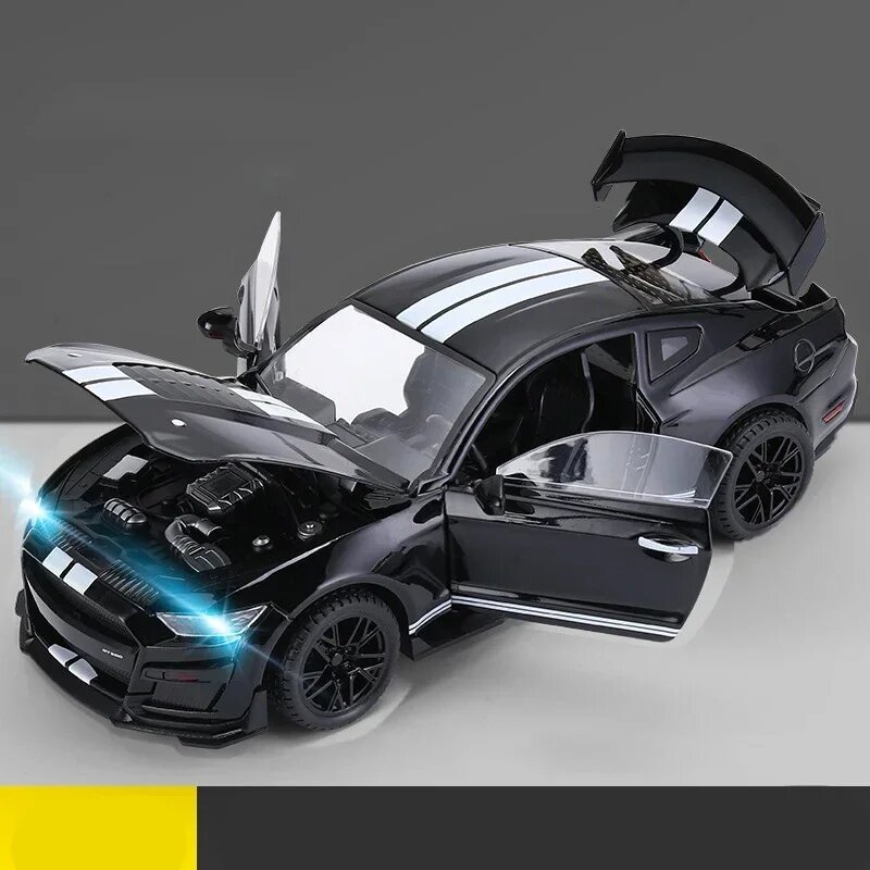 Модель автомобиля Ford Mustang GT500 1:18 из металла Черный, black- foam box