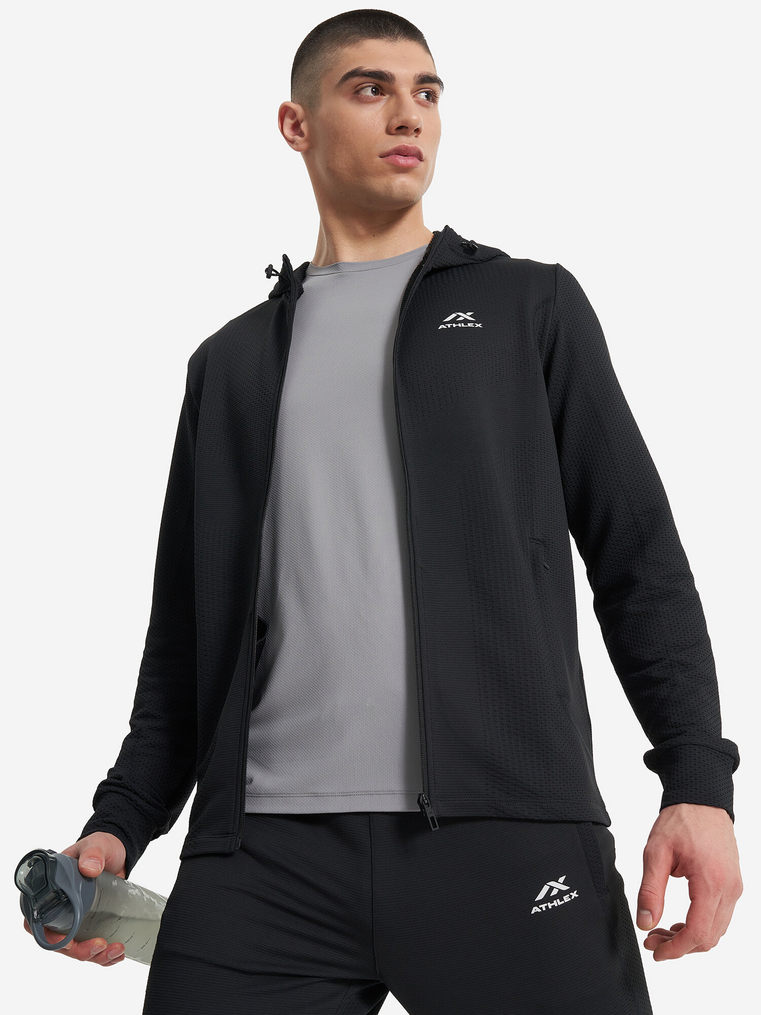 Толстовка спортивная