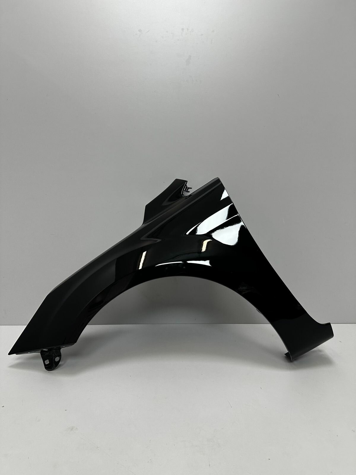 Крыло переднее левое в цвет для Форд Фокус 2 рестайлинг 2007 — 2011 г. jayc - черный