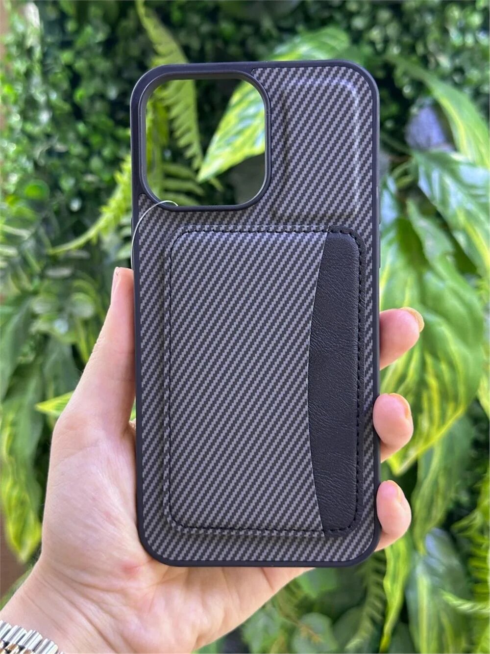 Защитный чехол с карбоновым дизайном и карманом для карты Honor 400 — фото 1