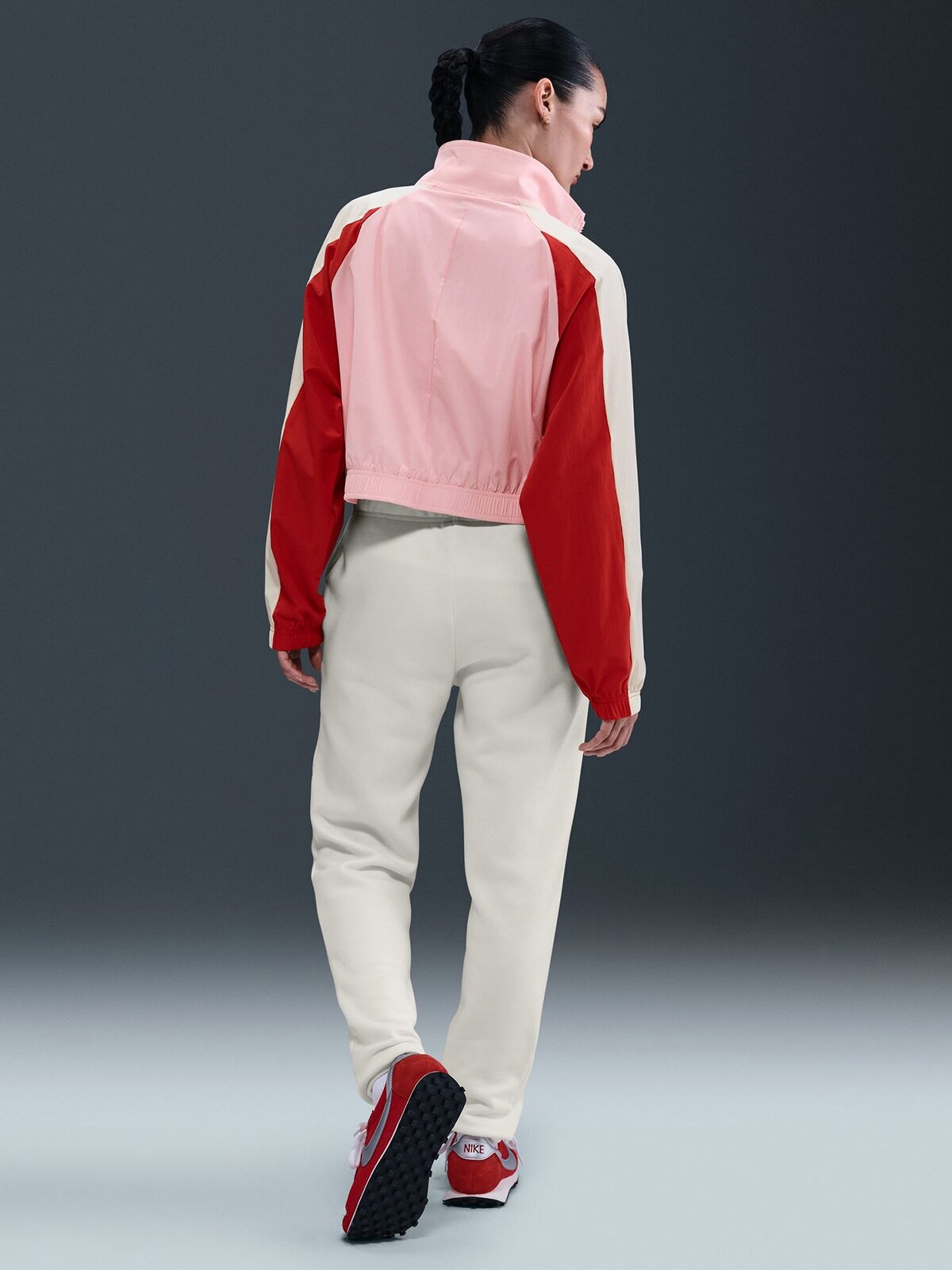 Брюки спортивные NIKE Club, размер S, белый — фото 1