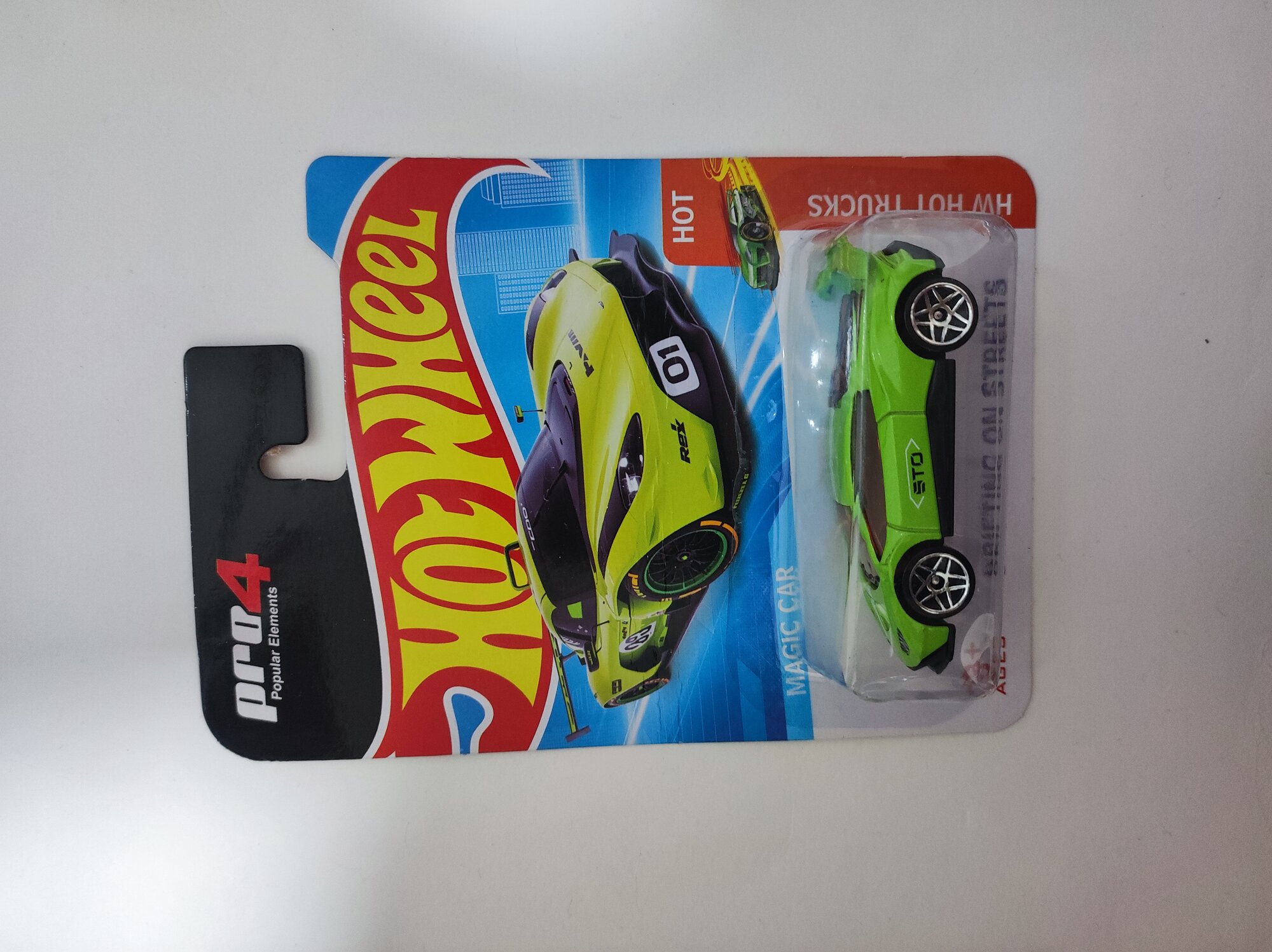 Машинка игрушка Hot wheel металлическая — фото 1