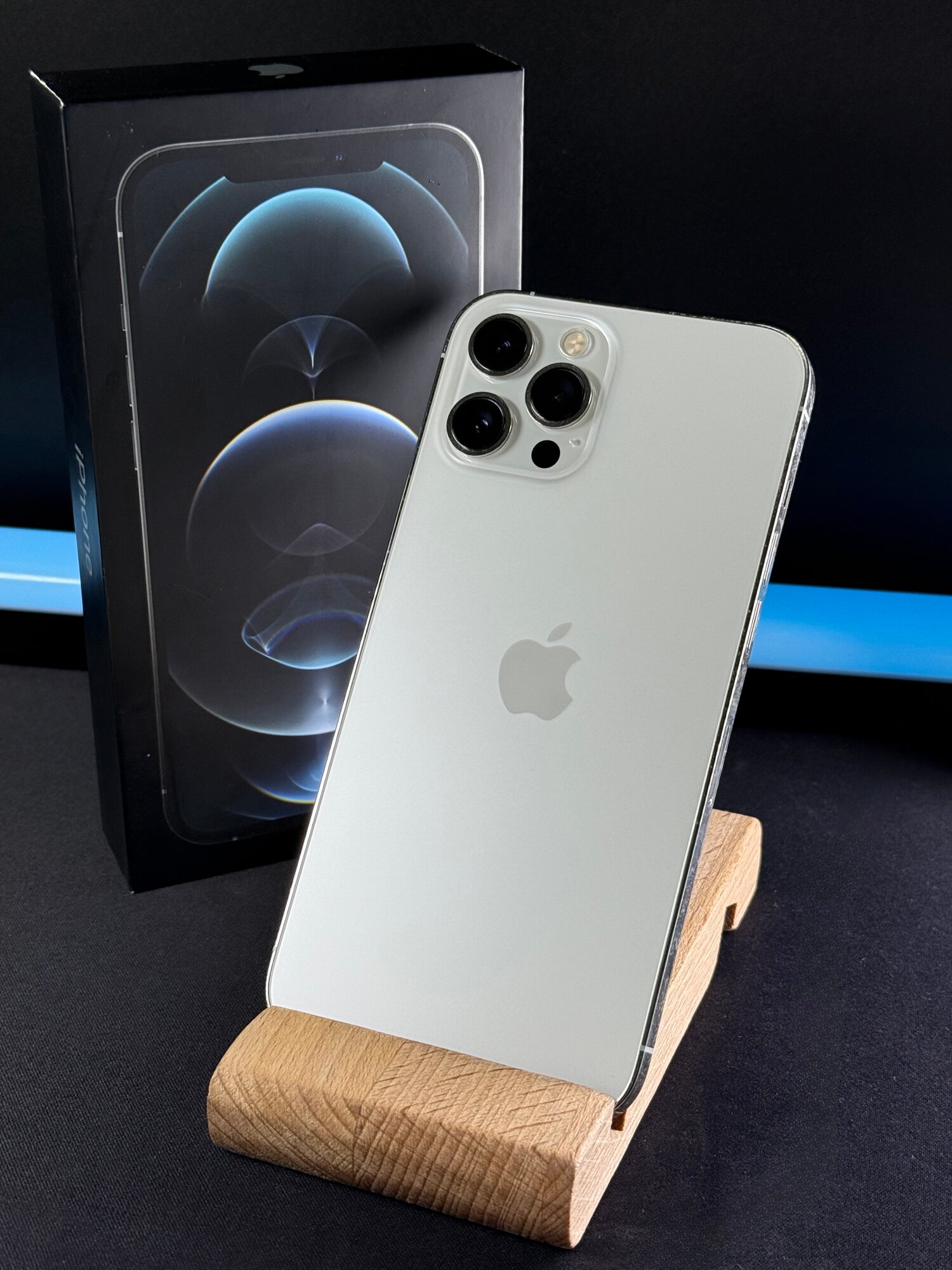 Смартфон Apple iPhone 12 Pro Max, 128gb, Silver, AA, nano SIM + eSIM
