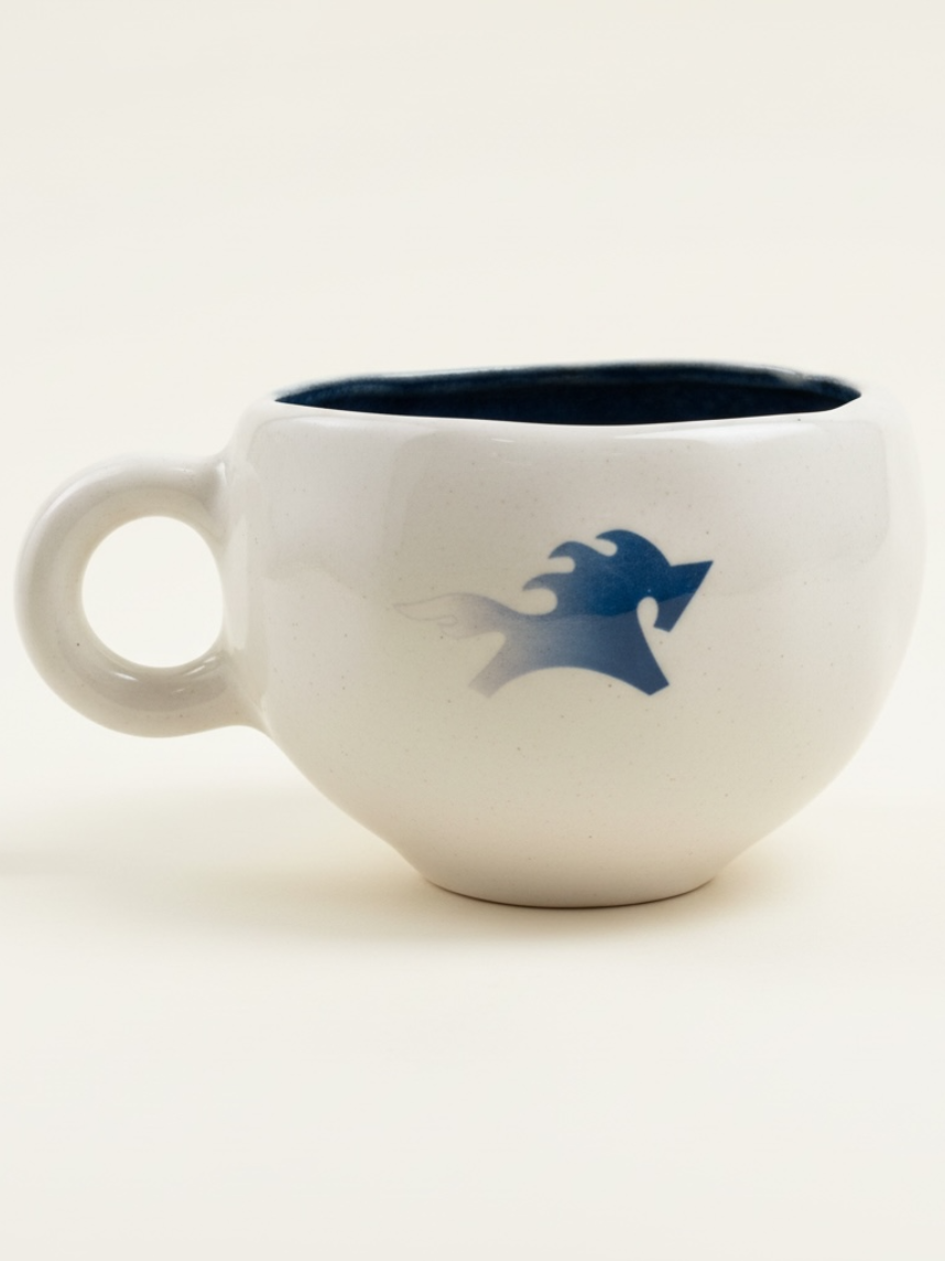 Кружка ручной работы Мастерская Виктории Нор «Лошадка синяя», керамика, 180 мл