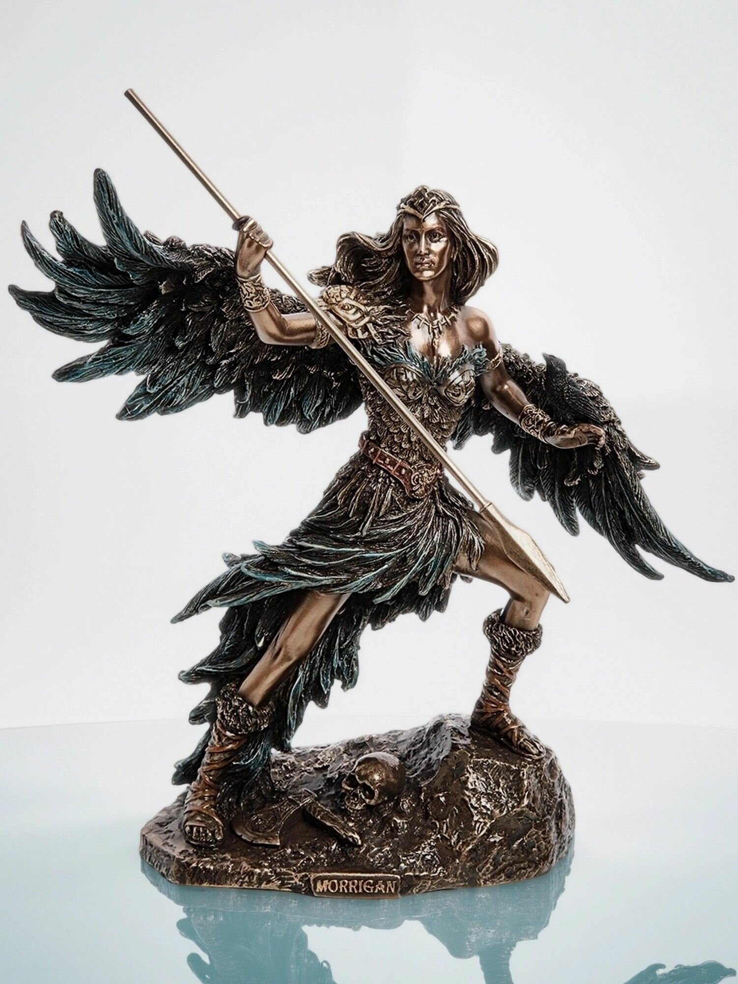 Статуэтка Морриган - богиня рождения, войны и смерти, 20*8*21см