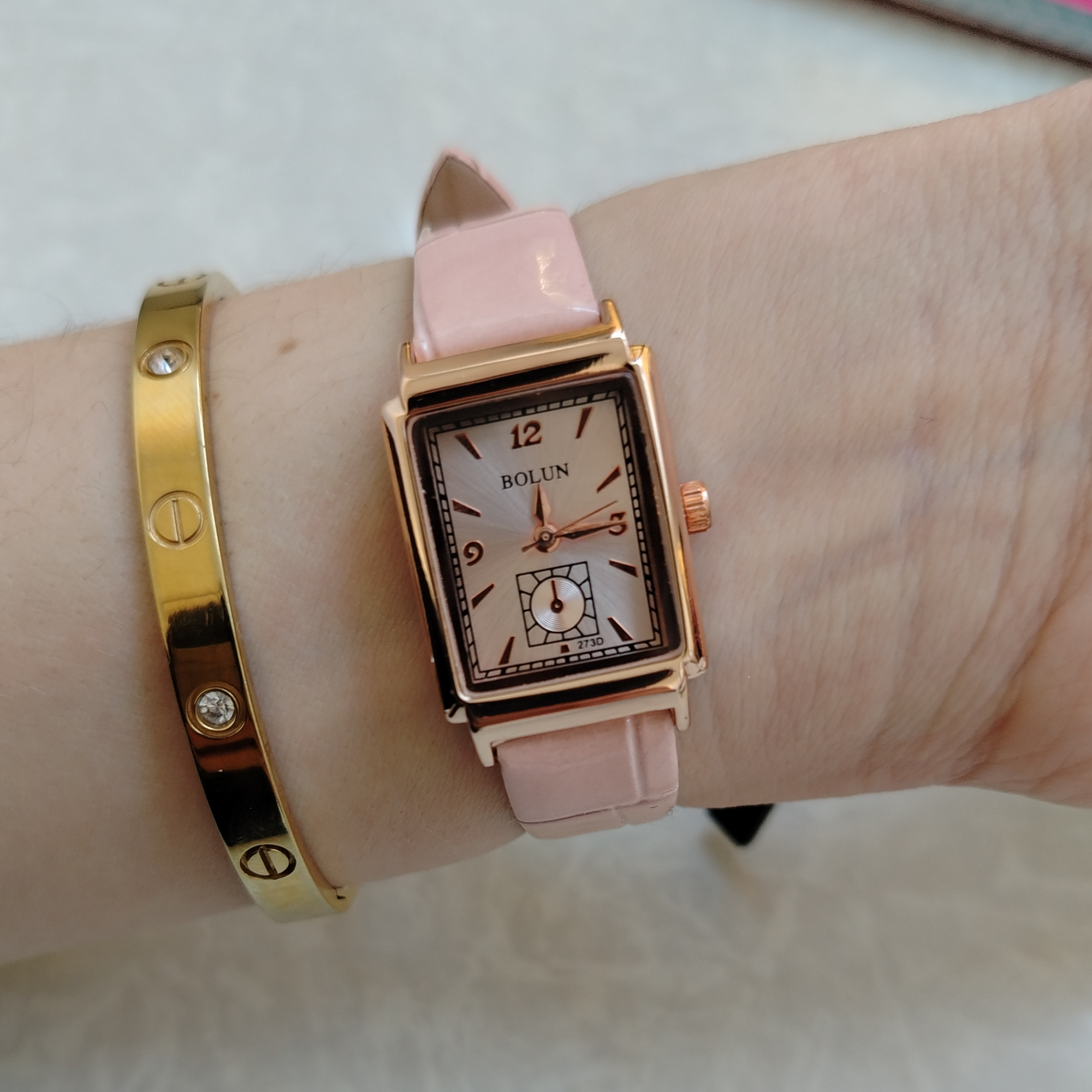 Наручные часы BOLUN Классика, золотистый — фото 1