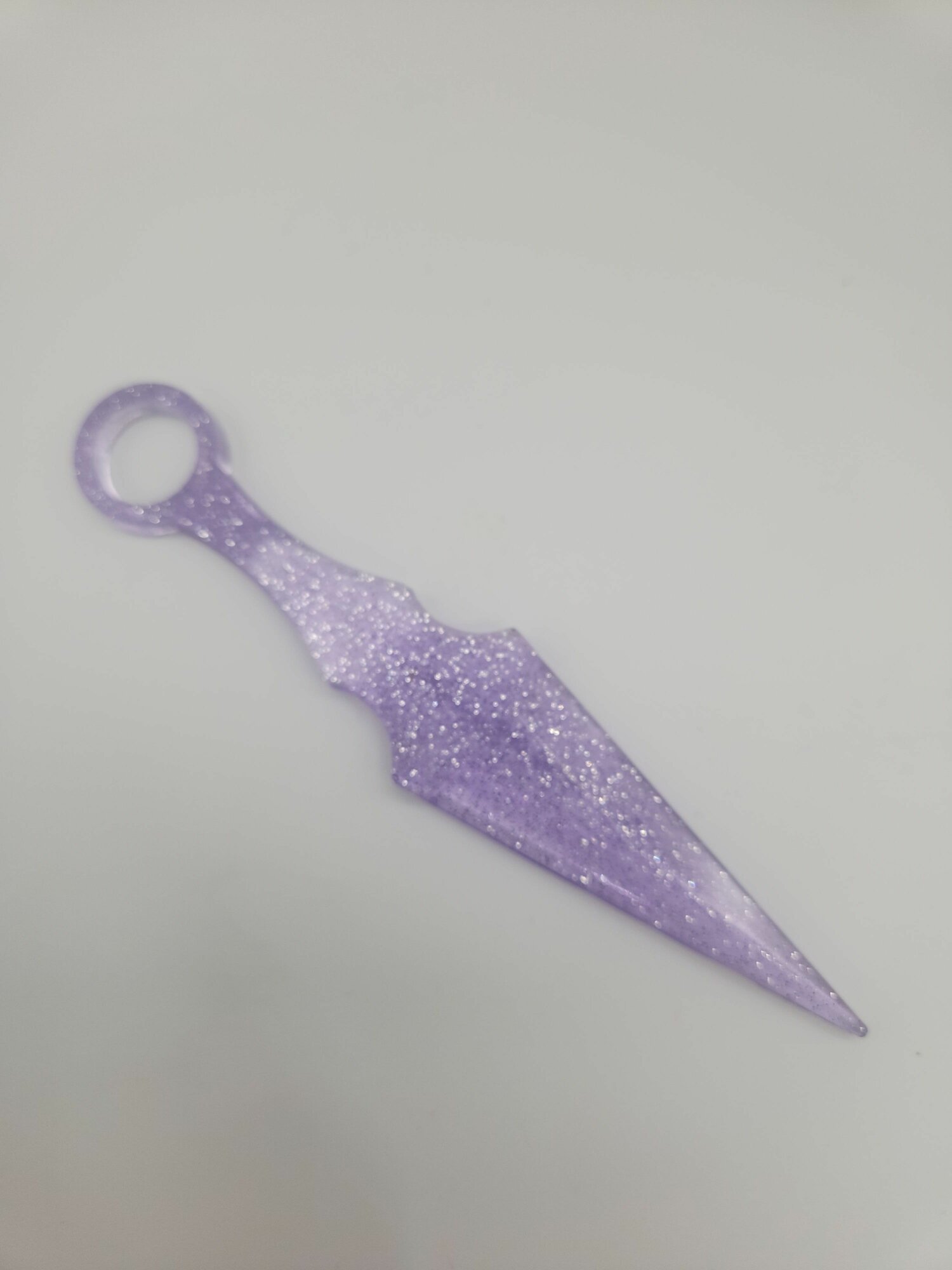 Сувенирный нож из эпоксидной смолы