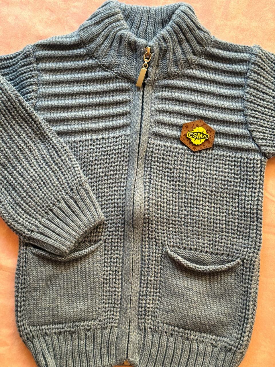 Свитер  свитер