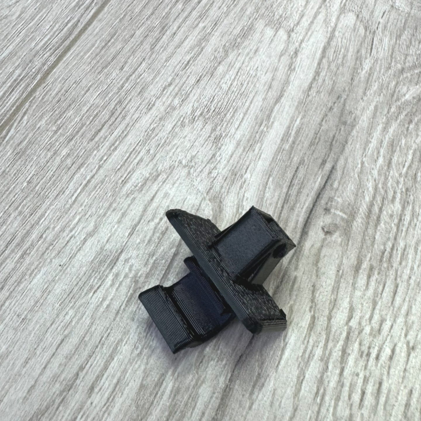 Клипса для штанги упора капота, универсальная — фото 1