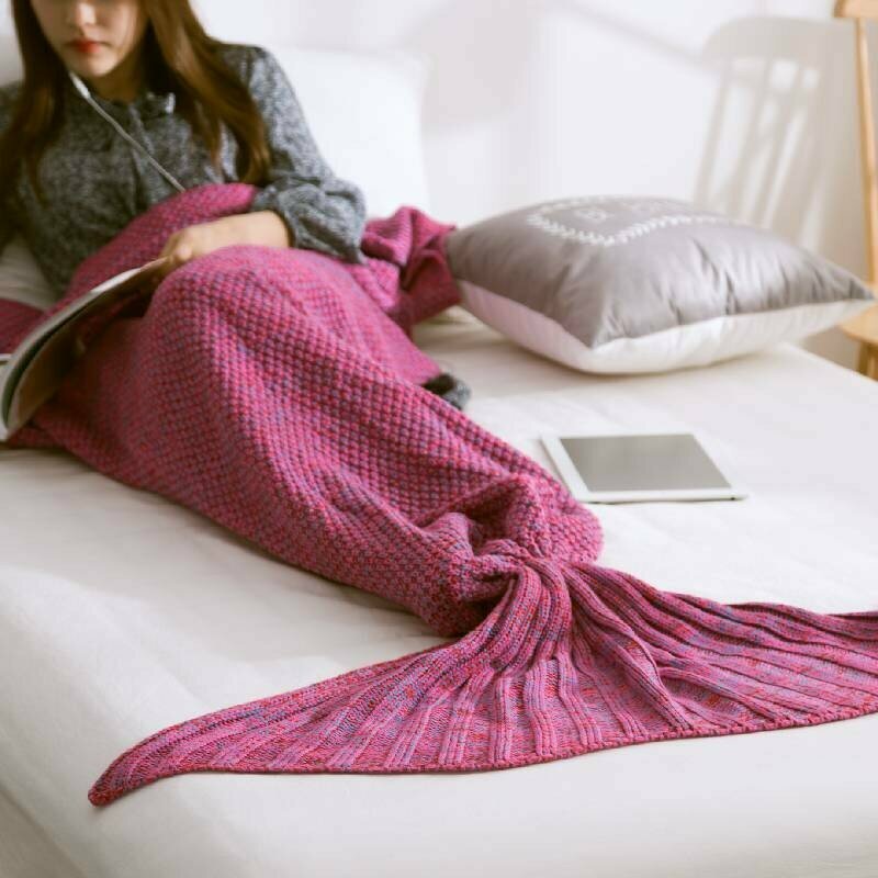 Одеяло chic mermaid tail blanket modern knitted acrylic, datura purple, 80x180 см