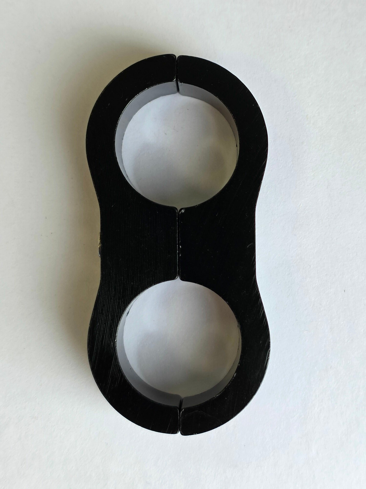 Разделитель шлангов AN10 (19мм) — фото 1