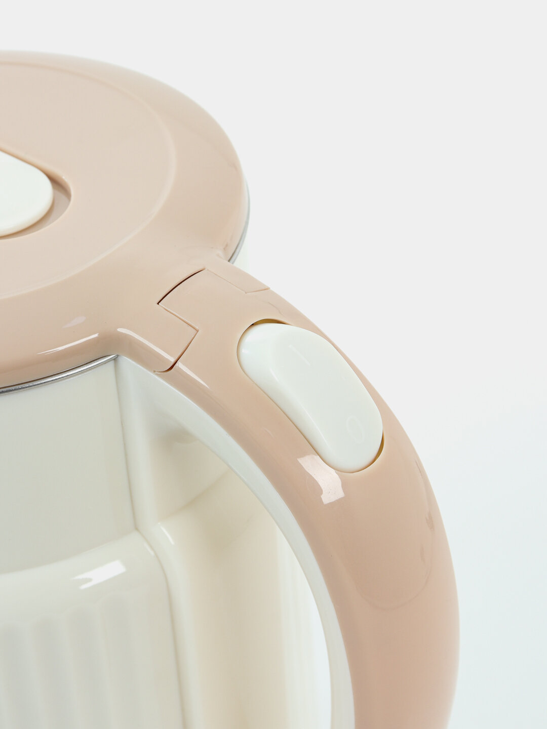 Электрический чайник Starlux, 2-2,5 л - Бежевый — фото 1