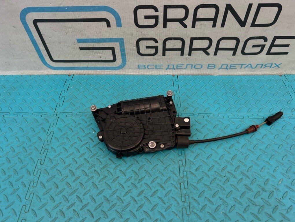 Замок двери BMW 7-Series 2009 F02 N54B30A 3.0 OEM 51227185688