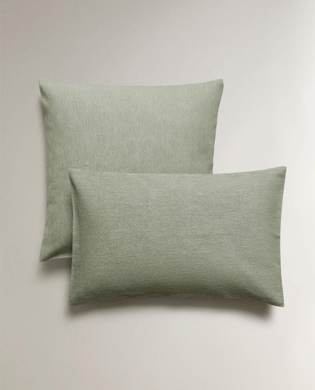 Наволочка декоративная ZARA HOME гладкая, зеленый, 50x50 см 1321/008/527-63