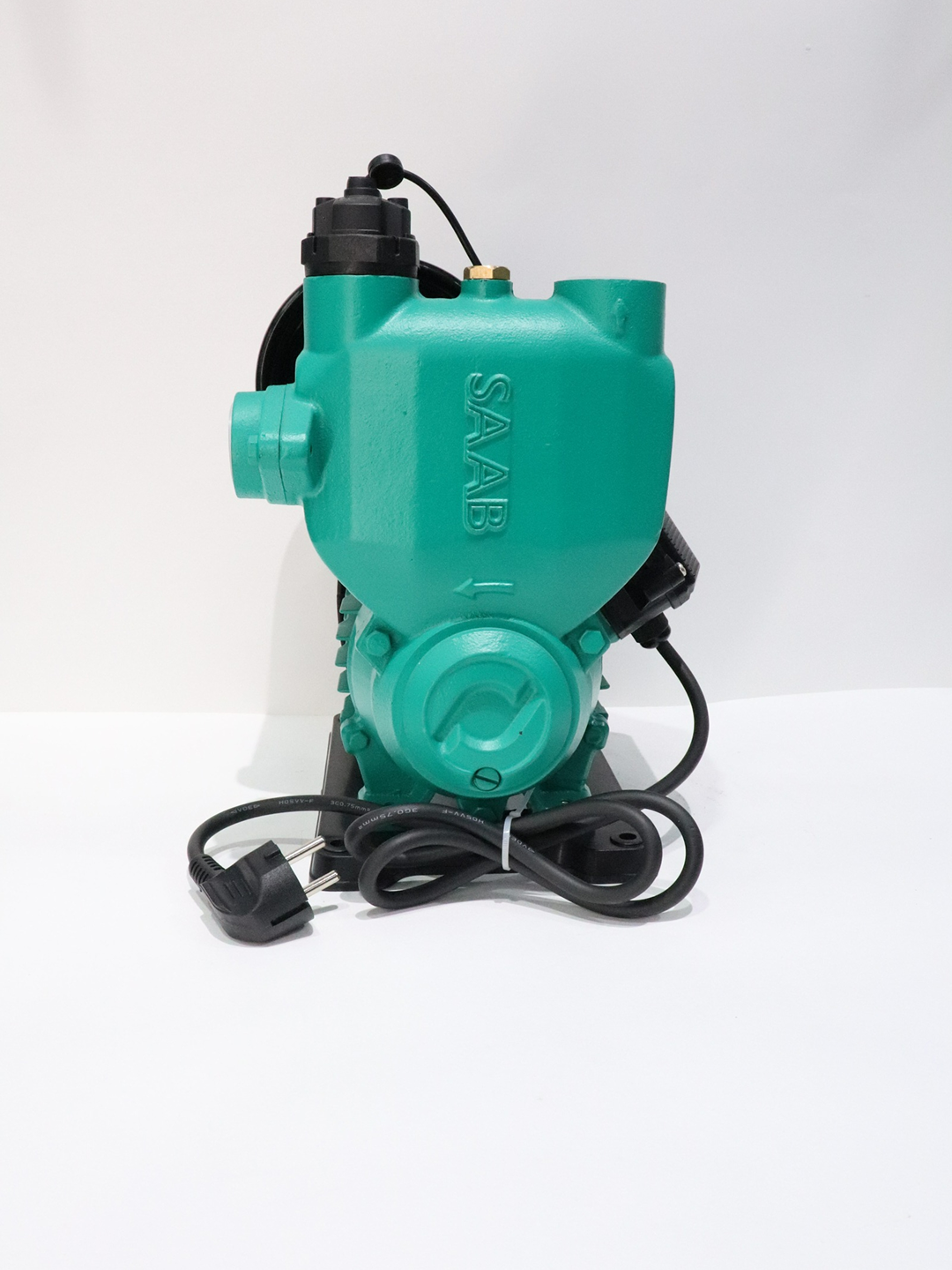 Водяной насос SAAB PWZ 550 для бытового водоснабжения и полива — фото 1