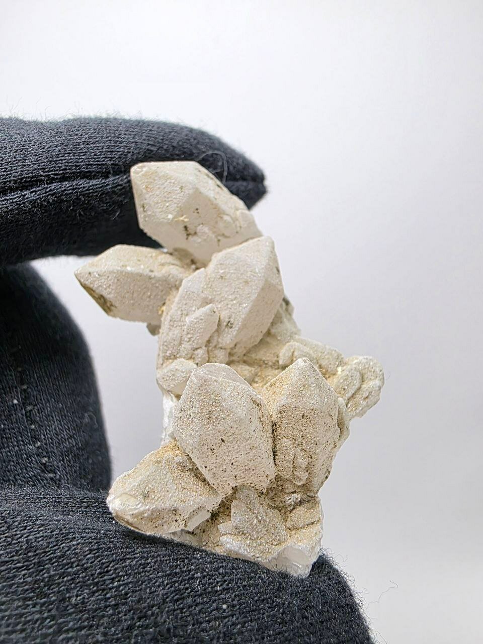 Друза кварца 49 мм, 25 г.