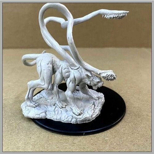 Ускользающий зверь, Displacer beast, кошачий монстр. Фигурка для настольных игр грунтованная WizKids 55 мм. ДнД / Dungeons & Dragons