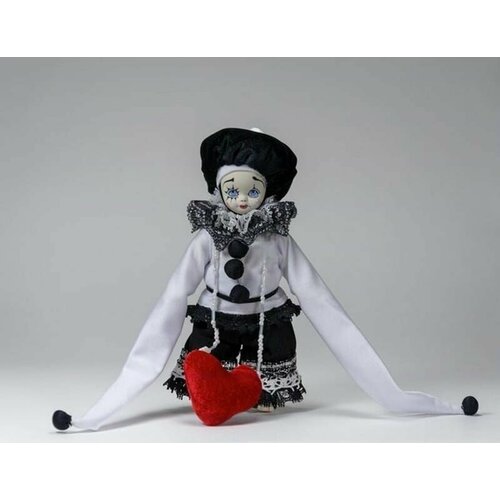 Пьеро - интерьерная кукла-пупс