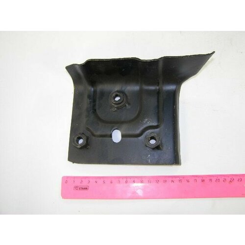 Кронштейн поперечины 2108 прав в сб Площадка краба 676₽