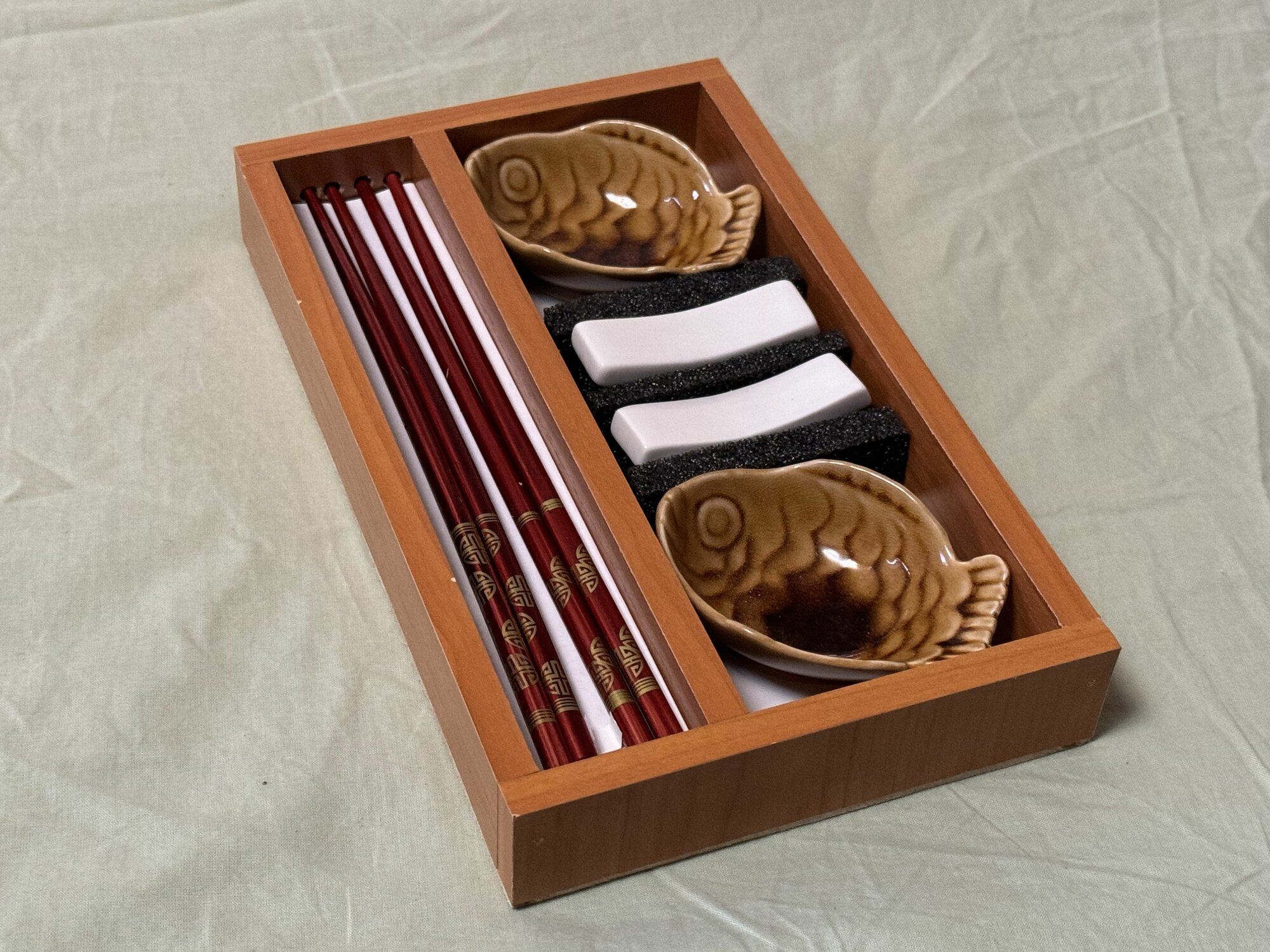 Подарочный набор посуды для суши и ролов на 2 персоны