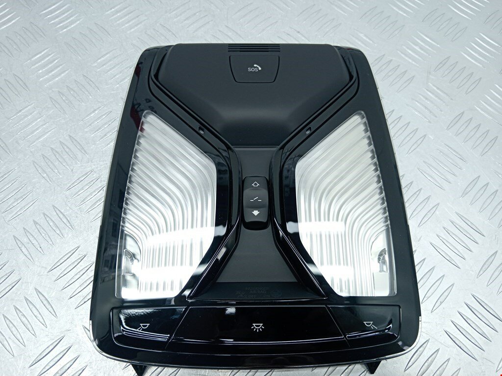 Плафон салонный BMW X3 (G01/G08) 61319875355 арт. 1784907