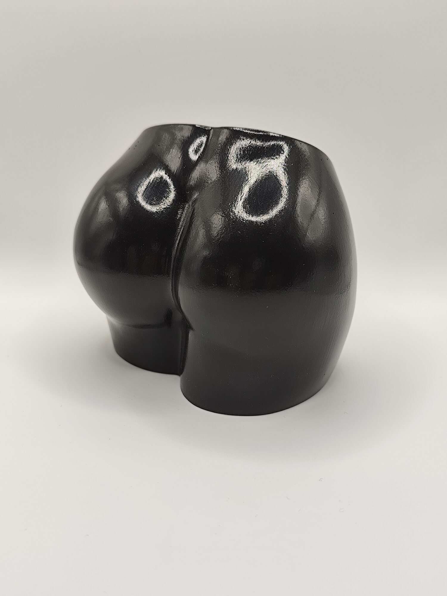 фото Кашпо Ваза GipswithLOVE для суккулентов, кактусов, сухоцветов "Бёдра", Белое