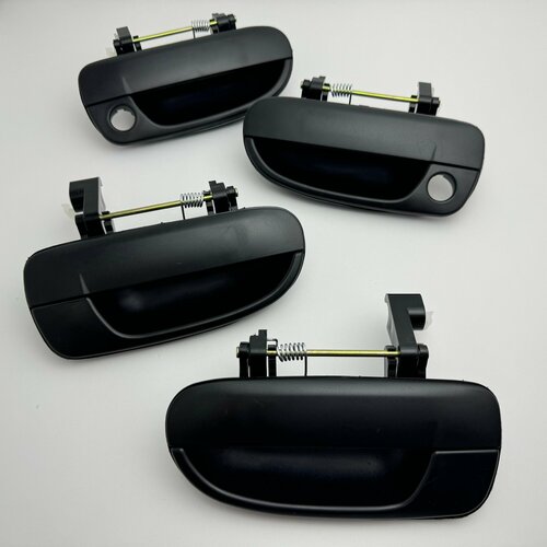 Комплект всех наружных ручек на Hyundai Accent (Тагаз). 4 штуки. Артикула : 8366025000, 8365025000, 8265025000, 8266025000