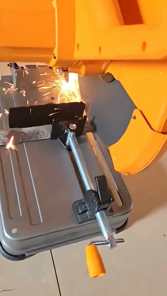 Пила монтажная Ingco COS243558, отрезная, по металлу, 2400Вт, диаметр диска 355мм — фото 1