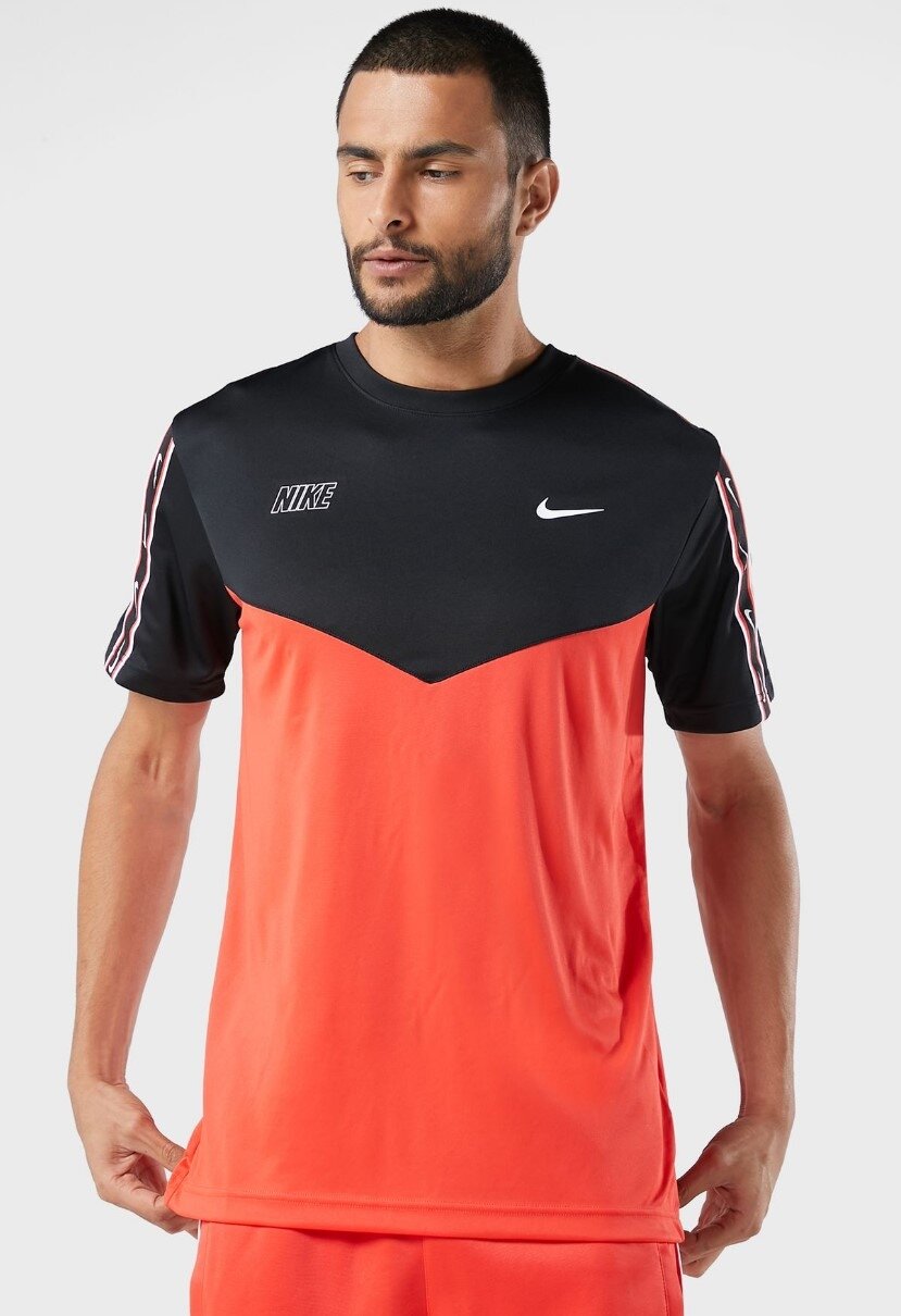 Футболка спортивная NIKE M Nsw Repeat Sw Pk Tee 1