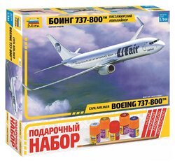 Сборная модель ZVEZDA Пассажирский авиалайнер Боинг 737-800 (7019PN) 1:144