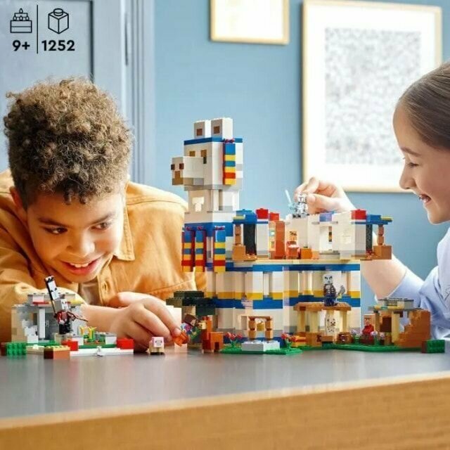 Конструктор LEGO Minecraft "Деревня лам" 21188 - фото №15